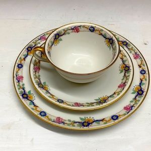 O591 AHR1 by Charles Ahrenfeldt 4 Pc. Set